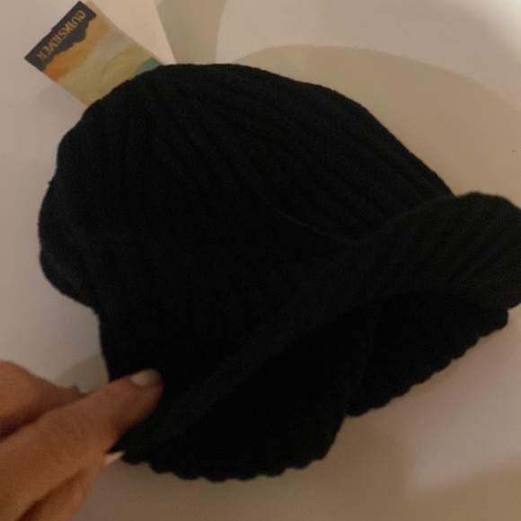 Quiksilver boys new beanie with brim - Picture 2 of 4